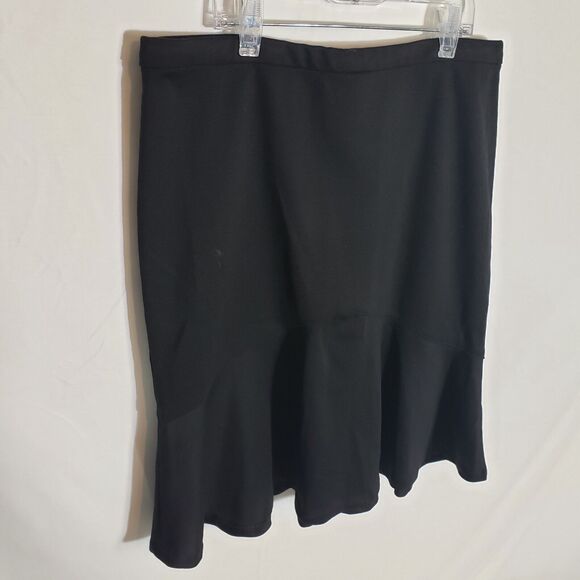 The Limited Skirt Size 10 Black Knee Length Flare Hem Stretch Rayon Polyester - Picture 3 of 12